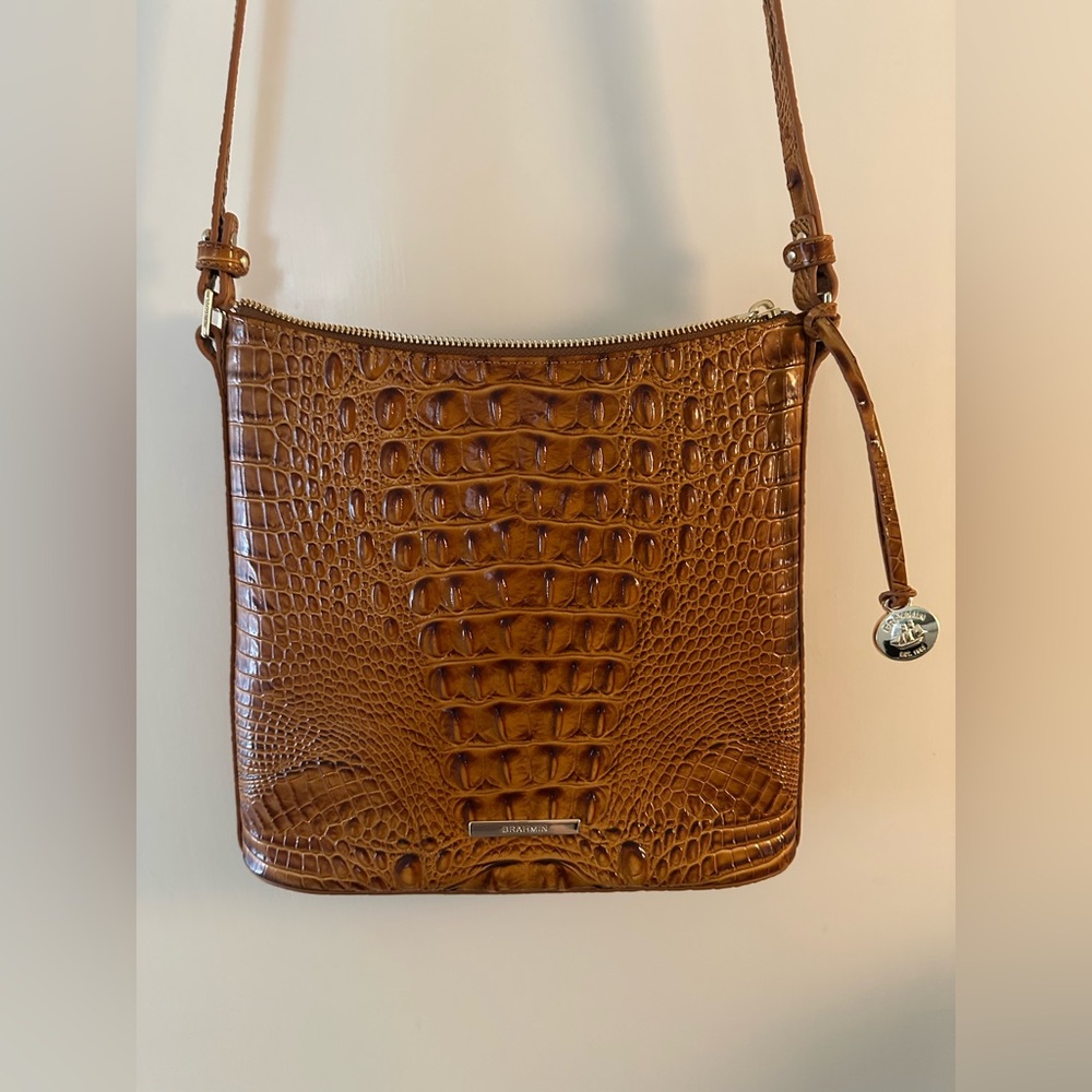 Brahmin Katie Crossbody Bag 

Barely used ~ like new